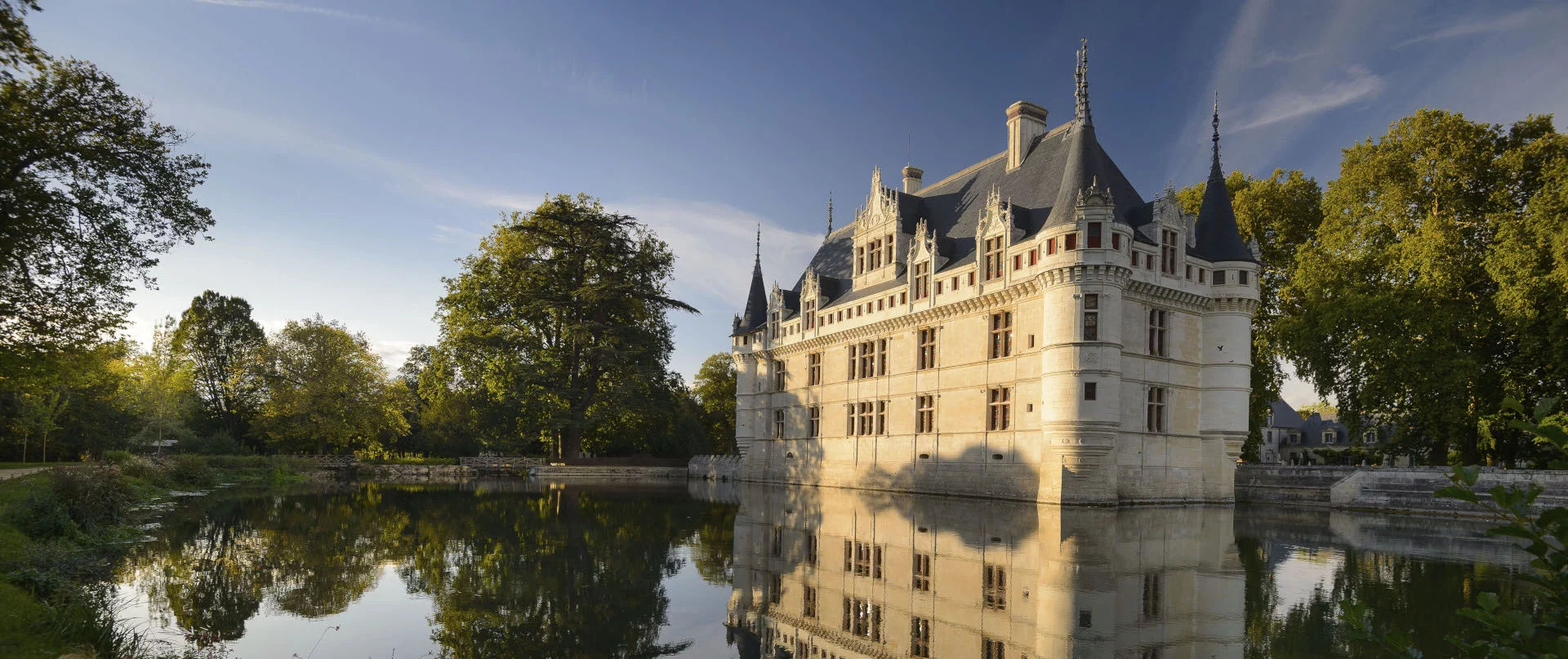 Welcome to the castle of Azay-le-Rideau